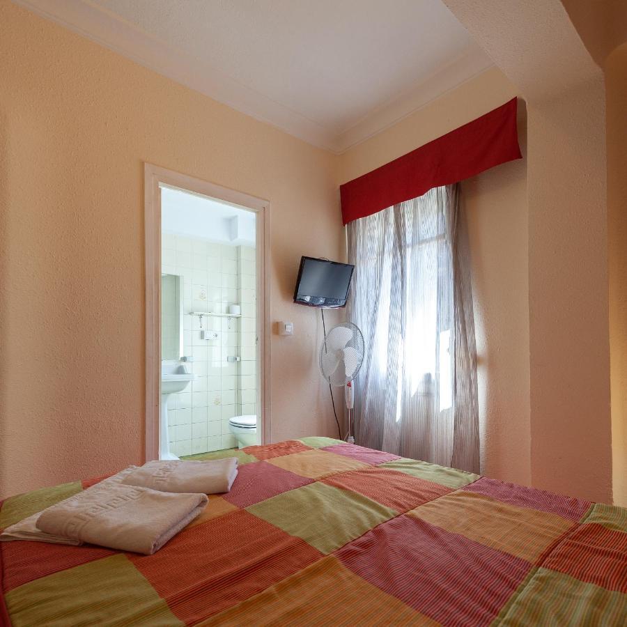 Burgo Hostal Manjon المظهر الخارجي الصورة